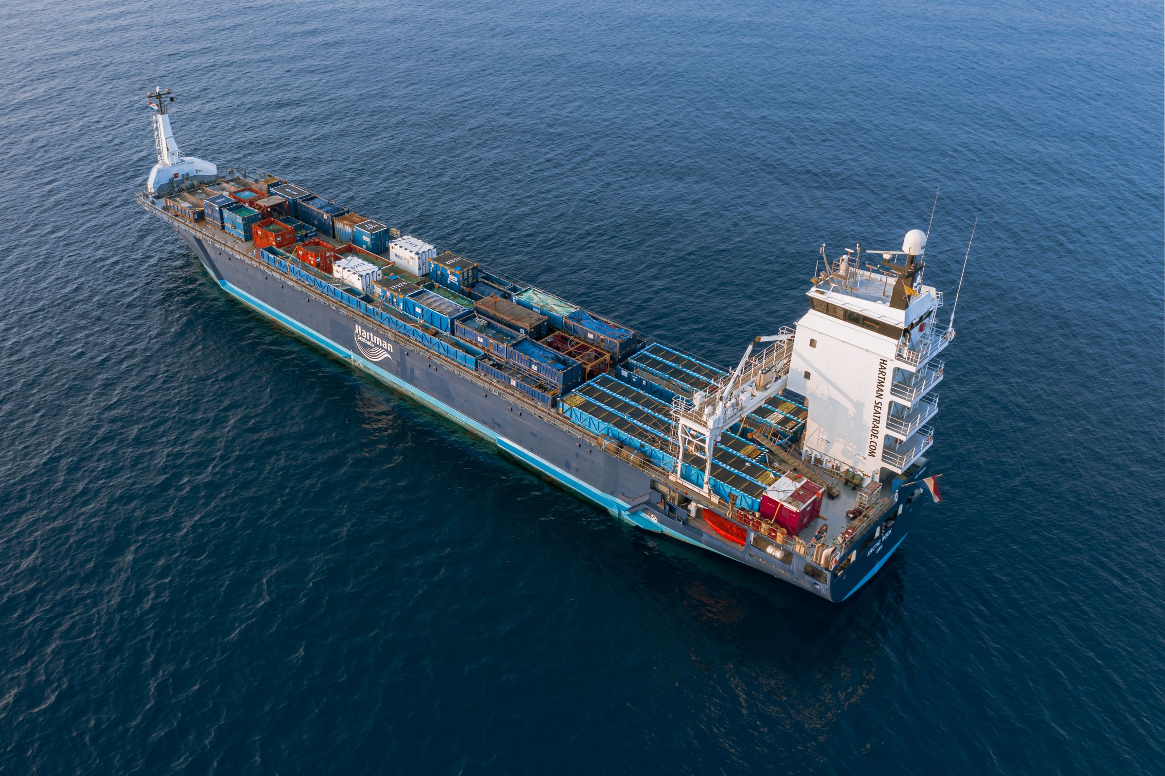 Container ship at sea. illustrative maritime photograph, Alexander Bobrov / Pexels